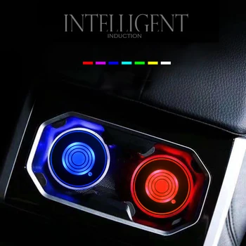2VNT LED Taurės Trinkelėmis, Automobilių Reikmenys, Lengvųjų Padengti Vidaus išplanavimas, Šviesos 7 Spalvų, su 7 Spalvų Keitimas USB Įkrovimas