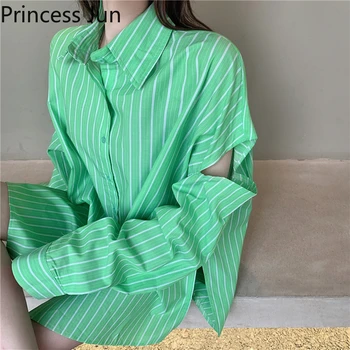 Koream Mados Gatvės Stiliaus Dryžuotas Marškinėliai Moteriška Vasaros 2021 Naujas Tuščiaviduriai ilgomis rankovėmis Saulės Negabaritinių Marškinėliai Atsitiktinis Palaidų Viršų