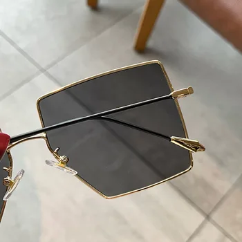 Moterų Akiniai Nuo Saulės Tendencijos Didelis Rėmas Metalo Aikštėje Mados Akiniai Arbatos Spalvos Lęšiai Senovinių Prabangių Dizainerio Vyrų Vairavimo Saulės Glasse